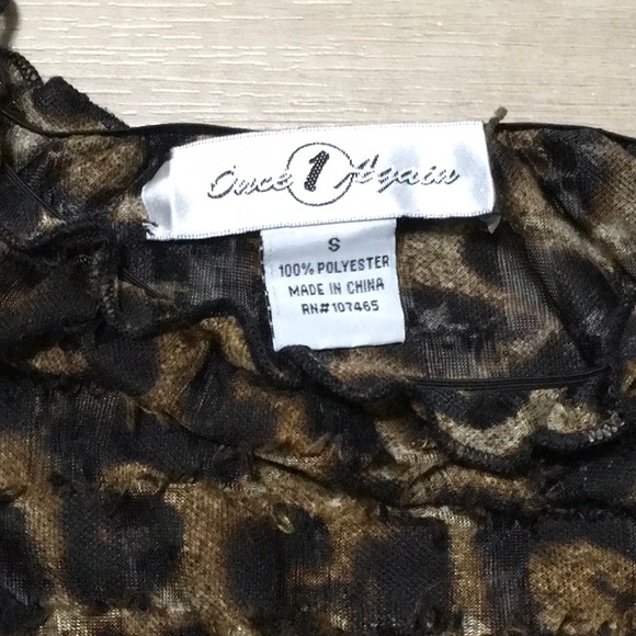 Once Again Leopard print Top Size S - Picture 5 of 7